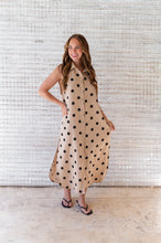 Cargar imagen en el visor de la galería, Camisola Nuvia Polka