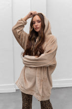 Cargar imagen en el visor de la galería, Canguro Tedy