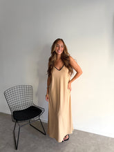 Cargar imagen en el visor de la galería, Vestido Omeir