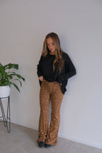 Cargar imagen en el visor de la galería, Buzo Asher