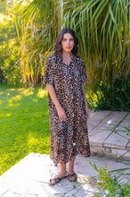 Cargar imagen en el visor de la galería, Camisola Fiora print