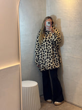 Cargar imagen en el visor de la galería, Canguro Felipe