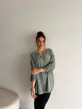 Cargar imagen en el visor de la galería, Blusa Bambina