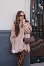 Cargar imagen en el visor de la galería, Canguro Tedy