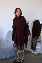 Cargar imagen en el visor de la galería, Ruana Yiyi