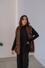 Cargar imagen en el visor de la galería, Chaleco Jako