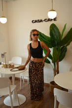 Cargar imagen en el visor de la galería, Musculosa Yula