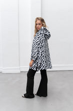 Cargar imagen en el visor de la galería, Canguro Felipe