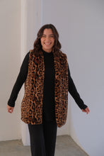 Cargar imagen en el visor de la galería, Chaleco Jako