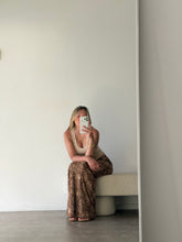 Cargar imagen en el visor de la galería, Musculosa Yula + Pollera Julia