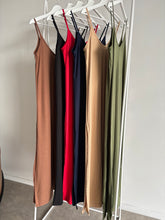 Cargar imagen en el visor de la galería, Vestido Solar