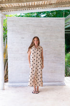 Cargar imagen en el visor de la galería, Camisola Nuvia Polka
