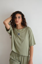 Cargar imagen en el visor de la galería, Remera Rossi
