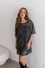 Cargar imagen en el visor de la galería, Remeron Saetia + Vestido Strapless

