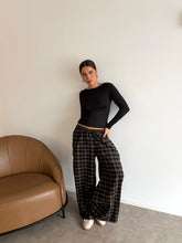 Cargar imagen en el visor de la galería, Pantalon Urik
