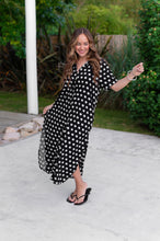 Cargar imagen en el visor de la galería, Camisola Anca Polka
