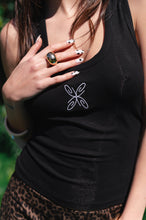 Cargar imagen en el visor de la galería, Musculosa Carola
