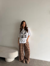 Cargar imagen en el visor de la galería, Remera Firu
