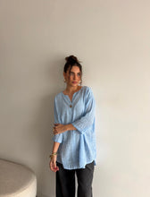 Cargar imagen en el visor de la galería, Blusa Bambina
