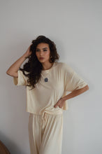 Cargar imagen en el visor de la galería, Remera Rossi
