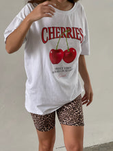 Cargar imagen en el visor de la galería, Set Cherries + Biker Giorgia
