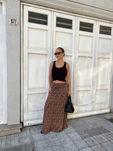 Cargar imagen en el visor de la galería, Pollera Leila
