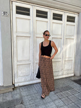 Cargar imagen en el visor de la galería, Pollera Leila
