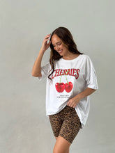 Cargar imagen en el visor de la galería, Set Cherries + Biker Giorgia
