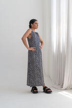 Cargar imagen en el visor de la galería, Vestido Velasco
