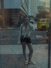 Cargar imagen en el visor de la galería, Camisa Polka

