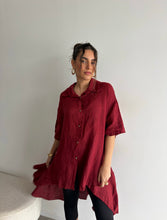 Cargar imagen en el visor de la galería, Camisola Arinka
