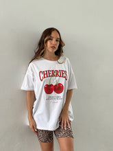 Cargar imagen en el visor de la galería, Set Cherries + Biker Giorgia
