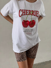 Cargar imagen en el visor de la galería, Set Cherries + Biker Giorgia
