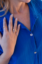 Cargar imagen en el visor de la galería, Camisola Fiora
