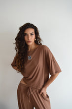 Cargar imagen en el visor de la galería, Remera Rossi
