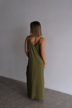 Cargar imagen en el visor de la galería, Vestido Solar
