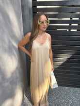 Cargar imagen en el visor de la galería, Vestido Solar
