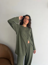Cargar imagen en el visor de la galería, Buzo Casio
